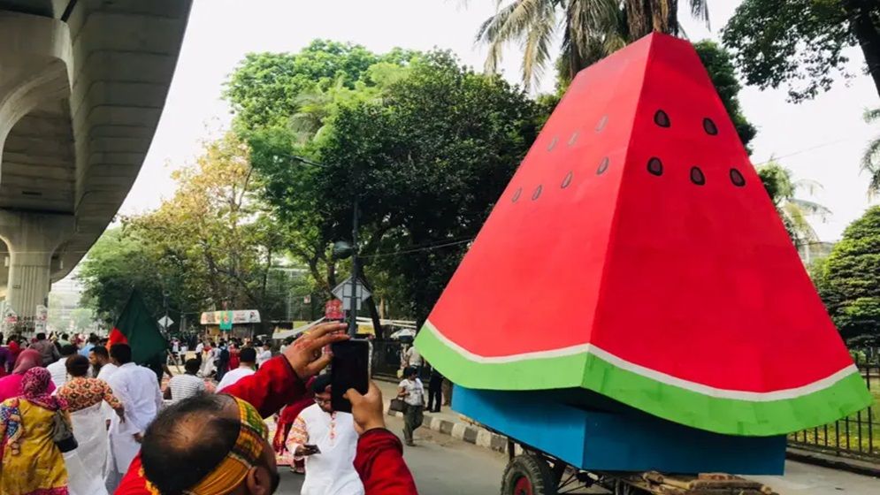 তরমুজ যেভাবে ফিলিস্তিনের সংগ্রামের প্রতীক হয়ে উঠলো
