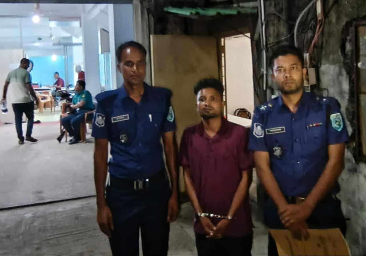 ঘোড়াঘাটের যাবজ্জীবন সাজাপ্রাপ্ত পলাতক আসামি গাজিপুরে গ্রেপ্তার