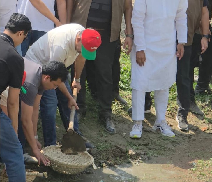 দিনাজপুর থেকে খাল খনন কর্মসূচি উদ্বোধন করলেন প্রধানমন্ত্রী