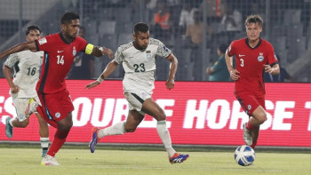 প্রথমার্ধের শেষ দিকে গোল হজম করে পিছিয়ে পড়লো বাংলাদেশ
