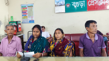 বগুড়ায় জমি নিয়ে বিরোধের জেরে হামলা-হুমকির অভিযোগ